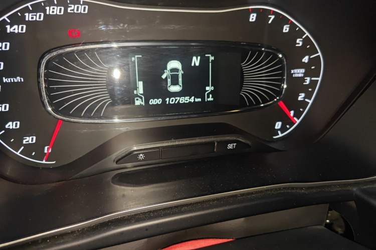 Used Baojun 510 2017 1.5L Automatic Fashion Model