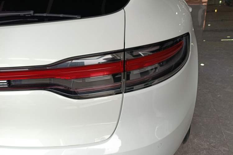 Used Porsche Macan 2021 Macan 2.0T
