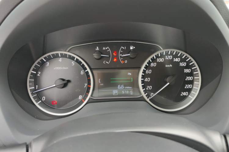 Used Nissan Sylphy 2021 Classic 1.6XL CVT Luxury Edition Odometer Close Up