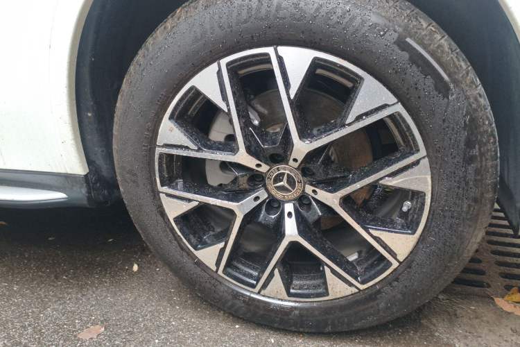 Used Mercedes-Benz GLC 2023 GLC 260 L 4MATIC Dynamic Edition 5-seater