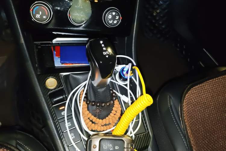 Used Volkswagen Sagitar 2019 200TSI DSG Comfort Version China VI Standard
