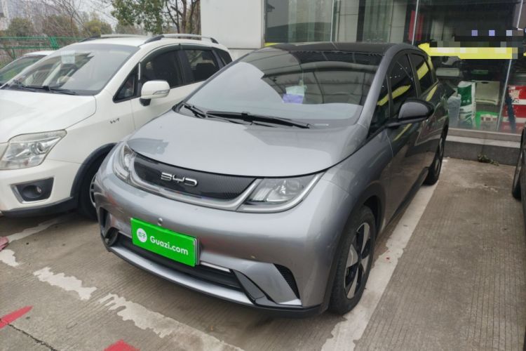 Used BYD Dolphin 2023 420 km Fashion Edition