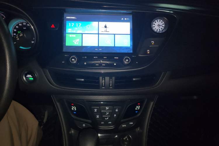 Used Buick Envision 2016 20T Two-Wheel Drive Leading Version Audio And AC Panel