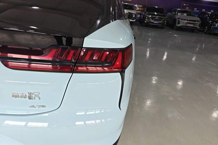 Used BYD Han 2020 DM Four-Wheel Drive Performance Edition Luxury Model