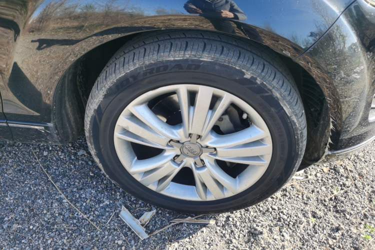 Used Audi Q7 2012 3.0 TFSI Comfort Model (200kW) Right Front Wheel Hub