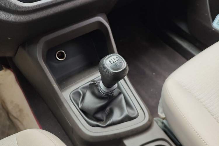 Used Wuling Hongguang V 2021 1.5L Jingqu Version LAR