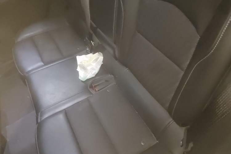 Used Cadillac XT4 2022 28T Two-Wheel Drive Fashion Edition Left Rear Seat