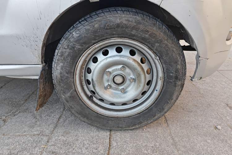 Used Jinbei T3 2017 1.5L Standard Model DLCG14
