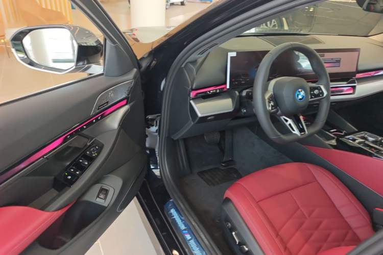 Used BMW i5 2025 eDrive 40L M Sport Package