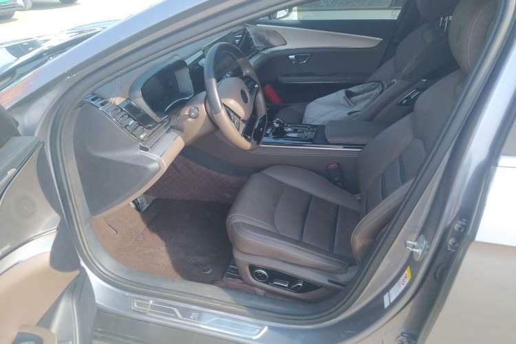 Used BYD Han 2020 EV Long-Range Luxury Model
