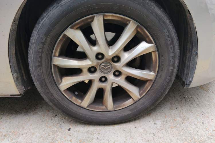 Used Mazda Mazda 3 Axela 2016 Sedan 1.5L Automatic Luxury Model