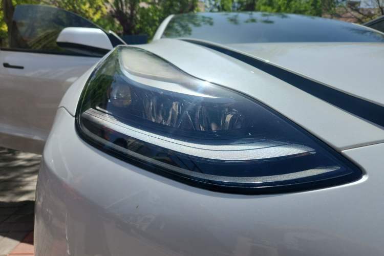 Used Tesla Model 3 2022 Rear-Wheel-Drive Version