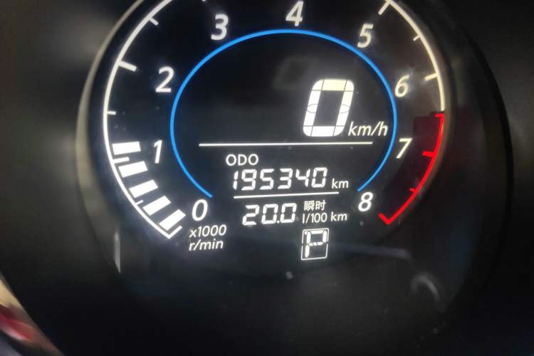 Used Venucia M50V 2017 1.6L XL CVT Luxury Edition
