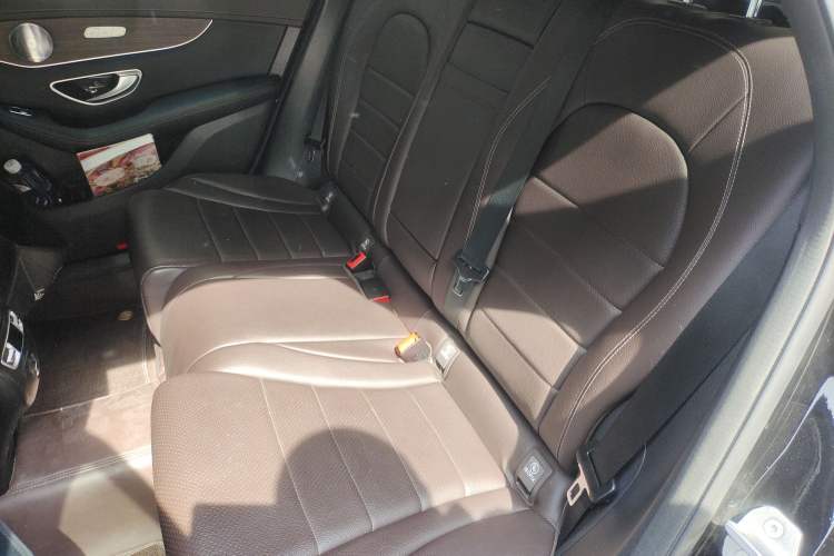 Used Mercedes-Benz GLC 2021 GLC 300 L 4MATIC Dynamic Model Left Rear Seat