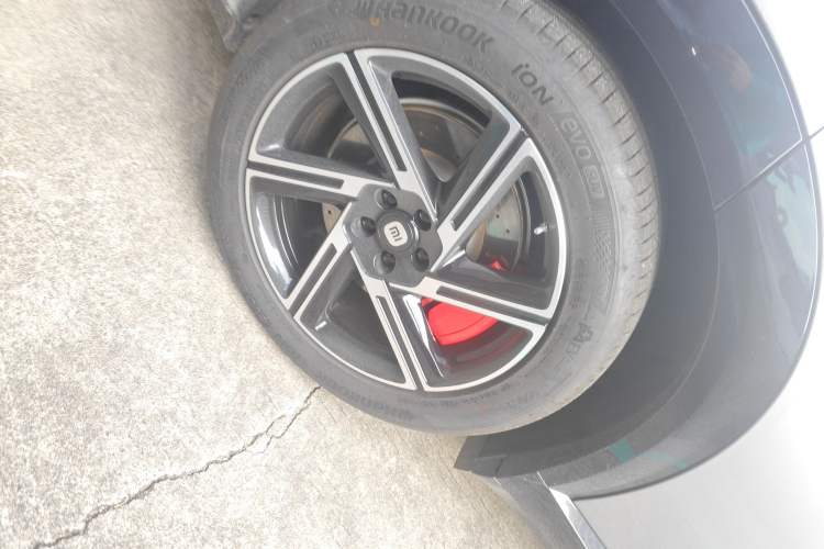 Used Xiaomi Auto YU7 2025 Ultra-Long Range High-Performance All-Wheel-Drive Max Edition