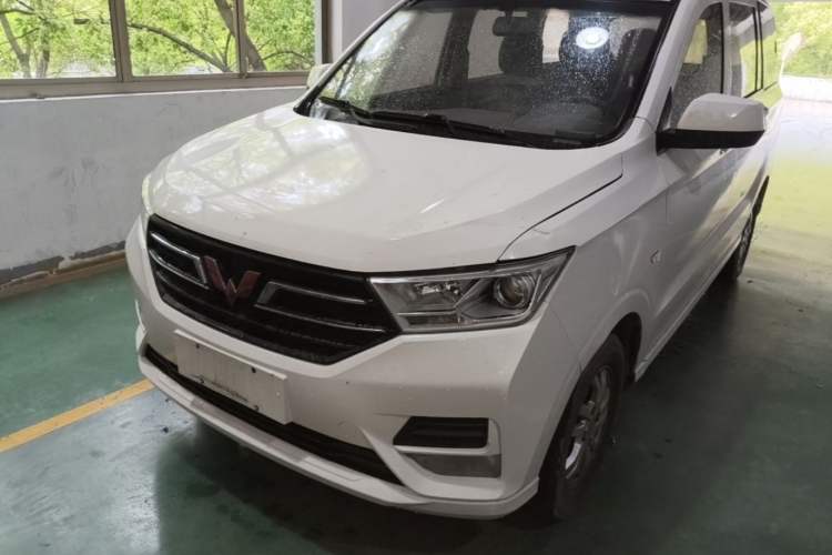 Used Wuling Hongguang 2019 1.5L S Standard Version China VI LAR