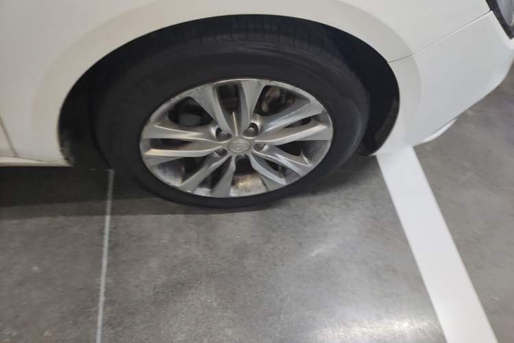 Used Buick Verano 2019 Sedan 20T Dual-Clutch Leading Model
