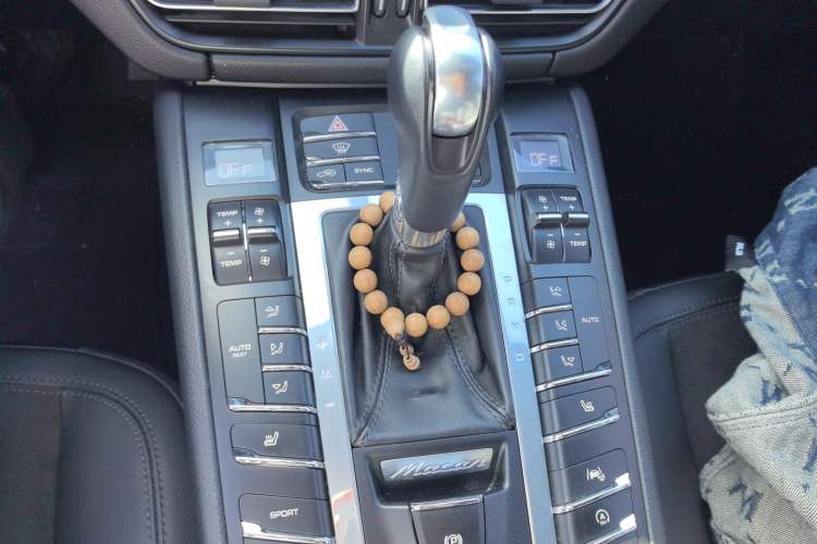 Used Porsche Macan 2018 Macan 2.0T
