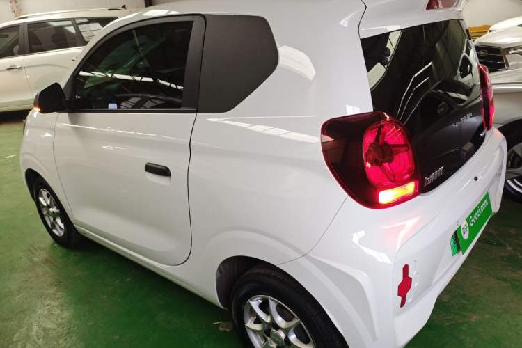 Used Roewe Clever 2022 311km QiQi BoBo Edition Rear Left 45 Deg