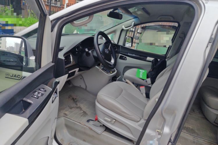 Used JAC Group Refine M5 2013 2.0T Gasoline Automatic Business Edition Driver Seat