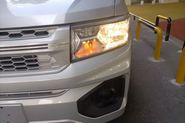 Used Ruichi ED71 2022 ED71 Cargo Pioneer Model I
