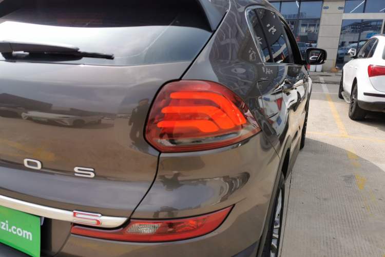 Used Qoros 5 2018 1.6T Automatic Prestige Model
