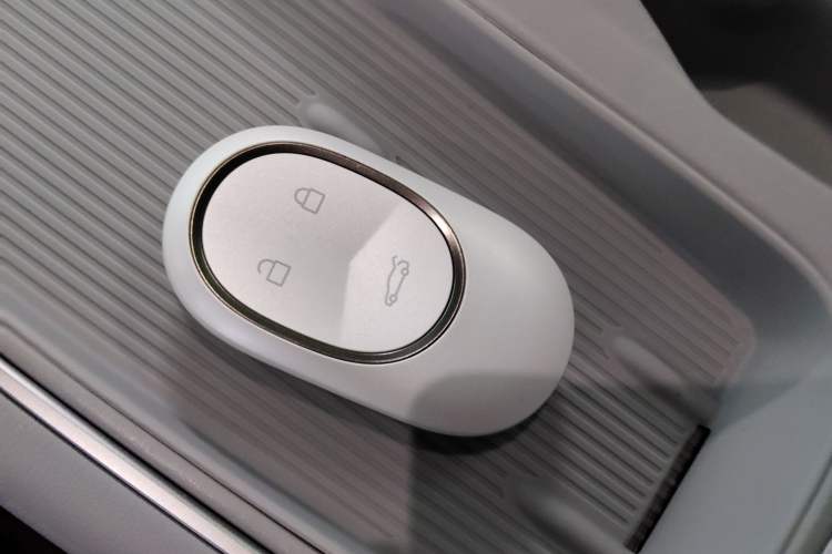 Used Nio ES6 2023 75 kWh
