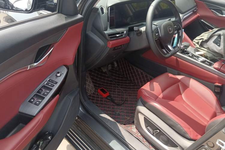 Used CHANGAN CS75 PLUS 2022 2.0T Automatic Pilot Version Driver Seat