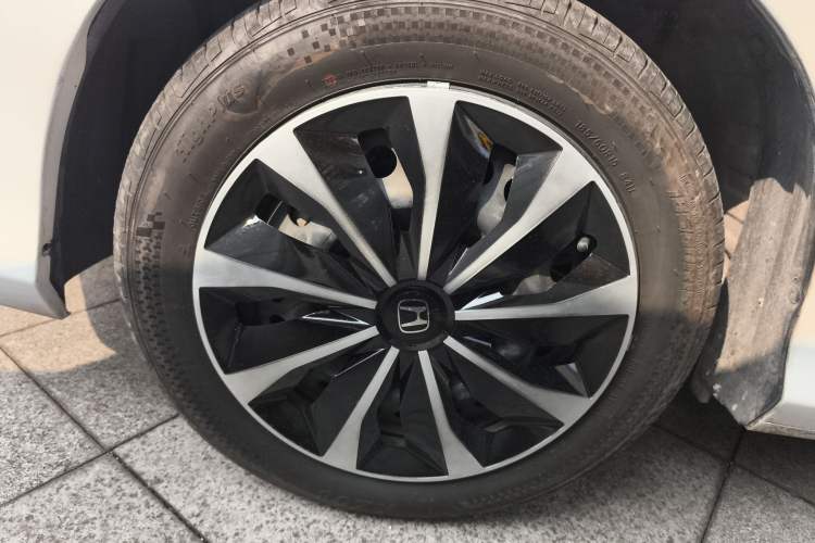 Used Honda Greiz 2016 1.5L CVT Classic Edition