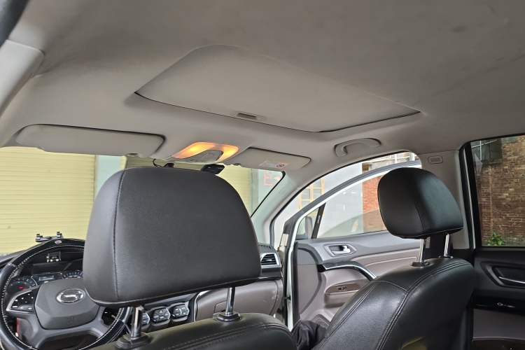 Used GAC Trumpchi GS4 2017 235T Automatic Two-Wheel Drive Luxury Smart Connectivity Version
