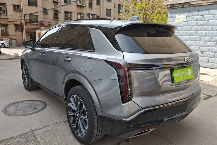 Used Cadillac XT5 2025 2.0T Luxury Version Rear Left 45 Deg