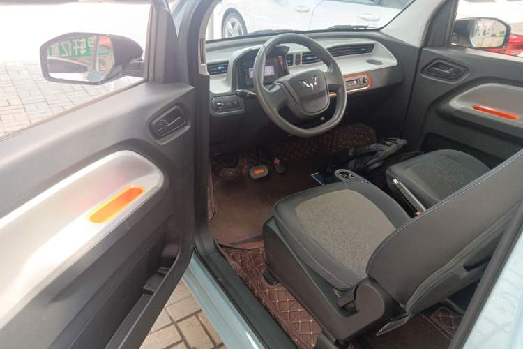 Used Wuling Hongguang MINIEV 2022 Easy Version Lithium Iron Phosphate