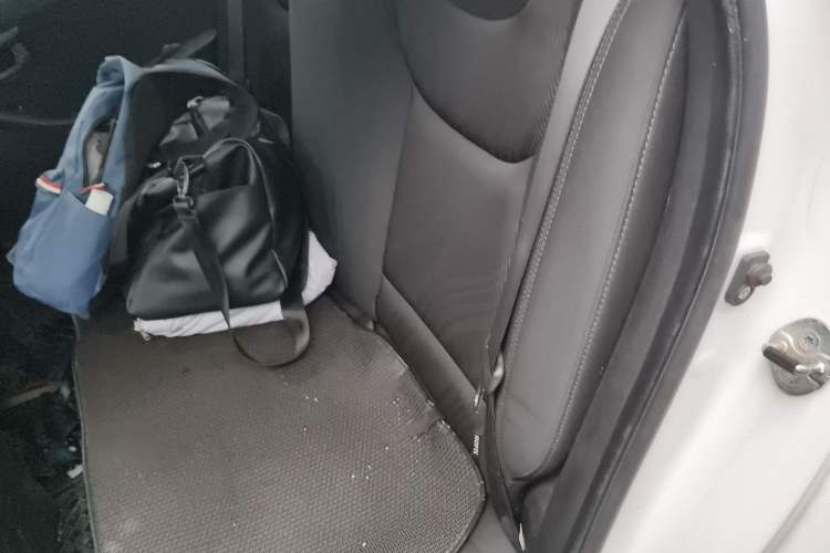 Used Hyundai Elantra (5th Generation / Langdong) 2016 1.6L Automatic Smart Version Left Rear Seat