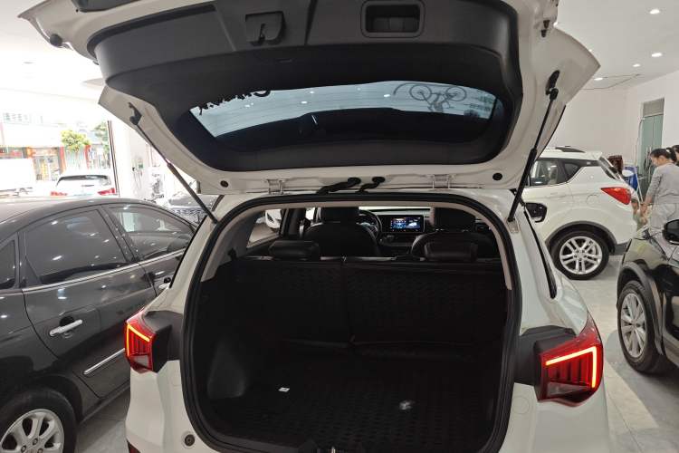 Used GAC Trumpchi GS3 2021 POWER 270T Automatic Luxury Edition Trunk