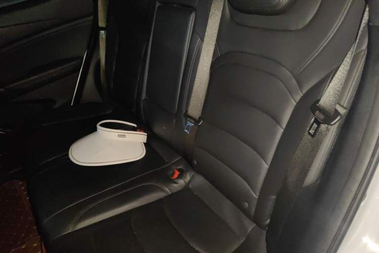 Used Dongfeng Fengon E3 2019 EVR Range-Extended Smart Model
