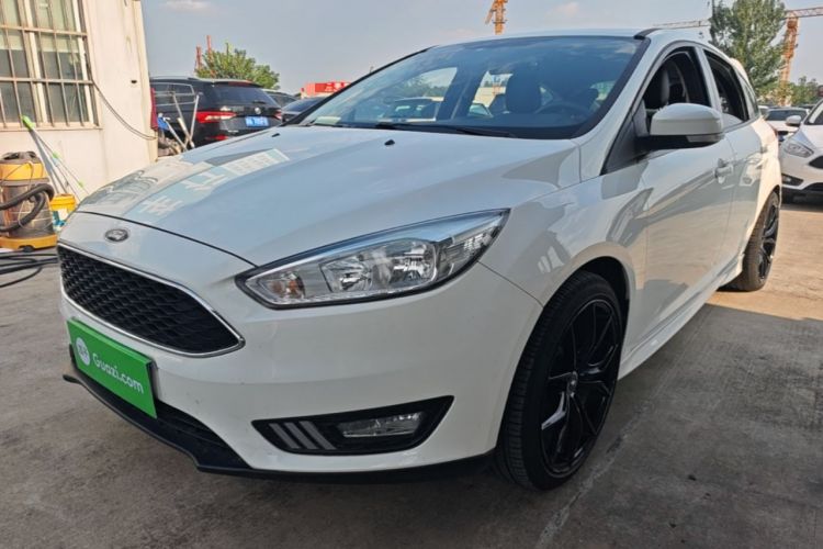 Used Ford Focus 2017 Hatchback 1.6L Manual Comfort Plus SmartDrive Edition Guazi used car, China used car export, Used car for sale, Used  cars, Cheapest cars for sale