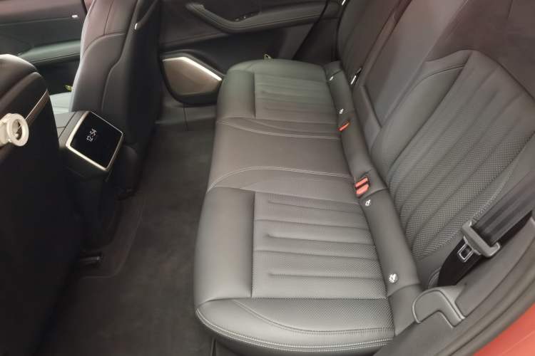 Used ONVO L60 2024 60 kWh Rear-Drive Version
