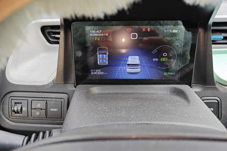 Used Wuling Hongguang MINIEV 2020 Freedom Version Lithium Iron Phosphate Odometer Close Up