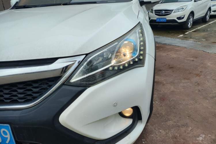 Used BYD Song 2016 1.5TI Manual Luxury Model
