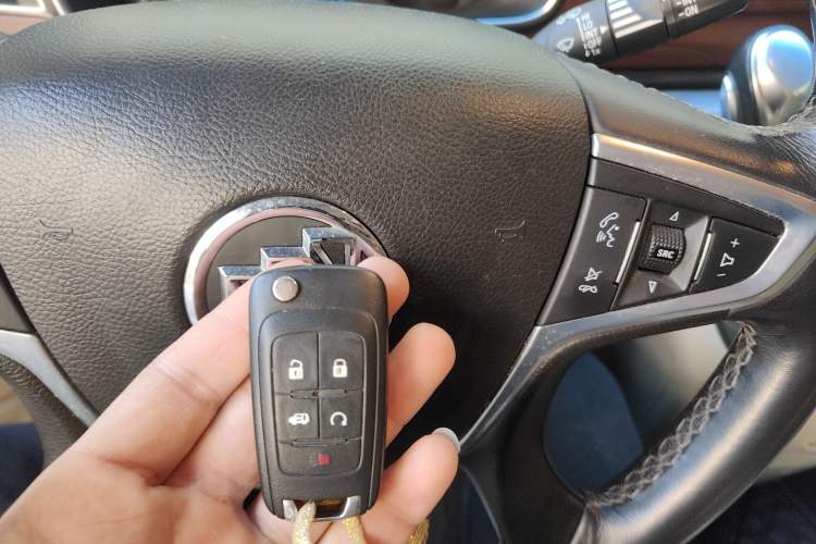 Used Buick GL8 2018 28T Luxury Model China VI Standard