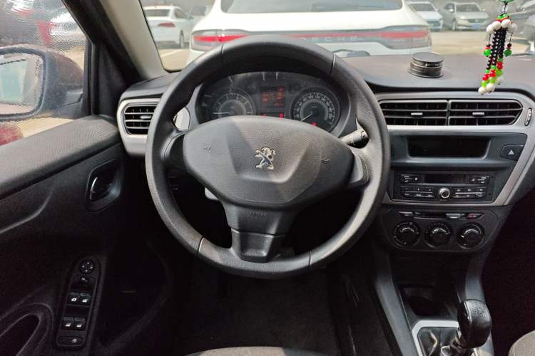 Used Peugeot 301 2016 1.6L Manual Comfort Edition Steering Wheel