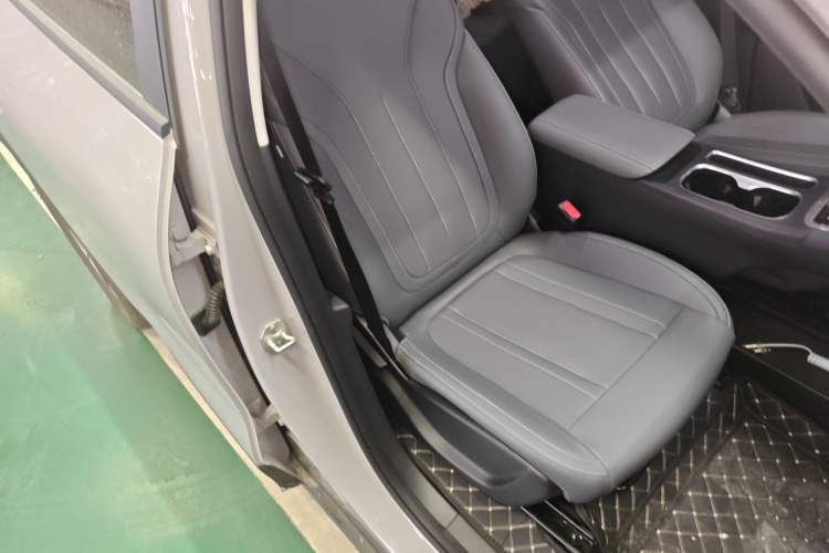 Used Geely Galaxy Geome 2025 310km Dream Edition
