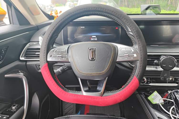 Used Bestune T77 2020 PRO 280 TID Automatic Prestige Model Steering Wheel