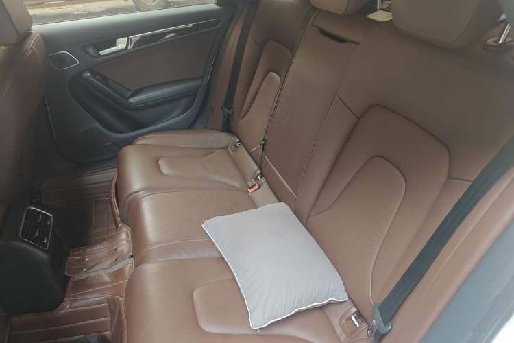 Used Audi A4L 2015 35 TFSI Automatic Comfort Model
