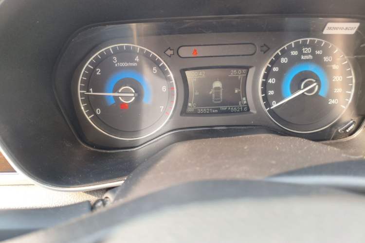 Used Dongfeng Fengon 580 2020 1.5T Manual Luxury Version
