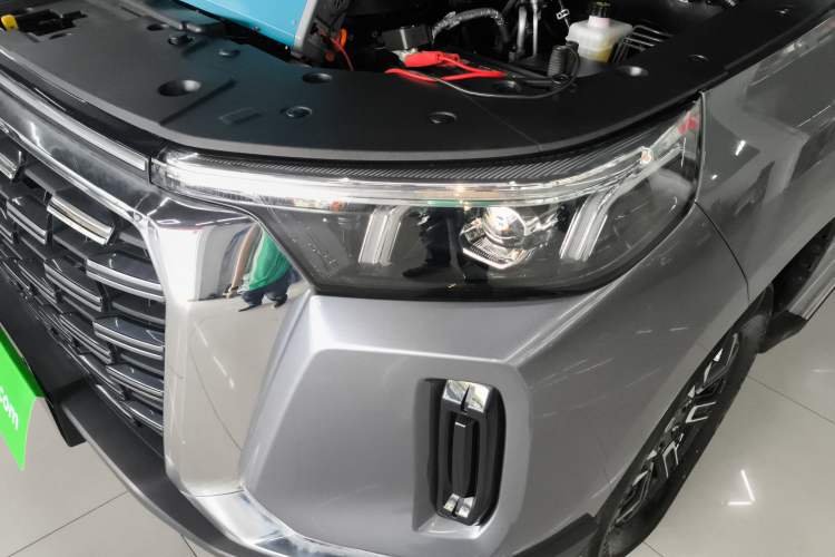 Used Changan Lantop 2023 2.0T Manual 4x4 Diesel Elite Long-Box Version
