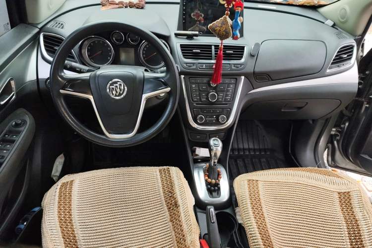 Used Buick Encore 2015 1.4T Automatic Two-Wheel Drive Urban Elite Version
