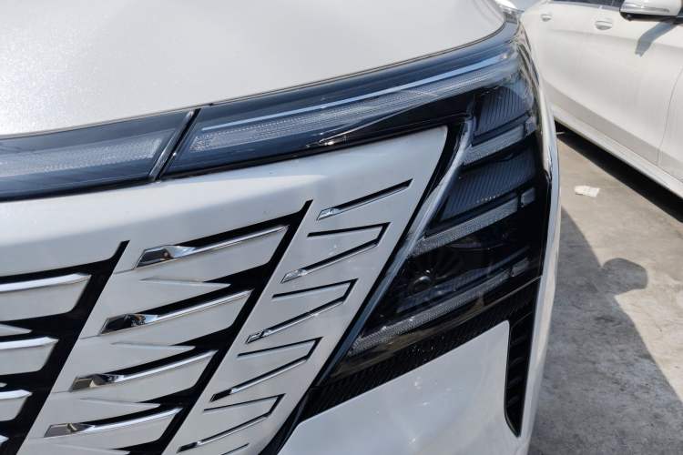 Used CHANGAN CS75 PLUS 2025 Model, 4th Generation 1.5T New Blue Whale Smart Excellence Version