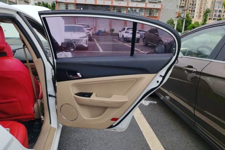 Used Bestune B50 2013 1.6L manual luxury version