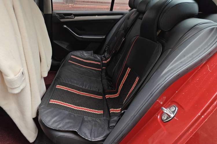 Used Volkswagen Sagitar 2015 230TSI Automatic Comfort Version
